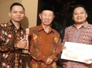 Intan Hidayat Raih Penghargaan Penyiar Pria Terbaik 2019 dari KPID Jateng