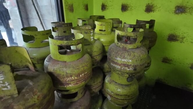 
					Pertamina Patra Niaga Pastikan Stok LPG 3kg Jateng Aman hingga Lebaran Idul Fitri