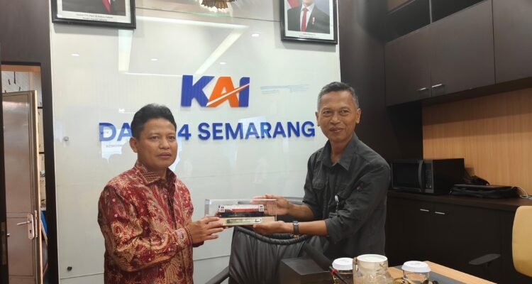 Senator Abdul Kholik Minta KAI Dukung Promosi Pariwisata dan Kuliner Jateng