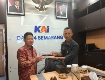 Senator Abdul Kholik Minta KAI Dukung Promosi Pariwisata dan Kuliner Jateng