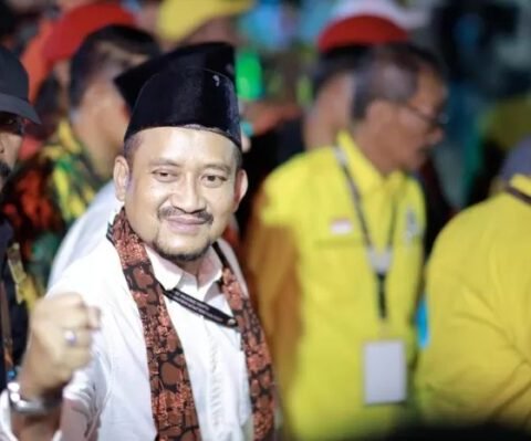 Bupati Pemalang terpilih, Anom Widiyantoro