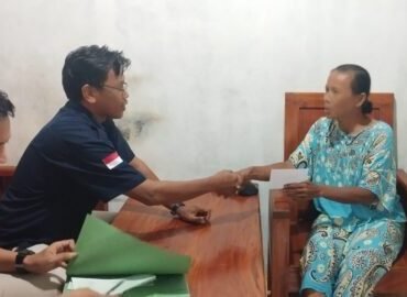 Perumda Air Minum Tirta Mulia Pemalang Beri Kompensasi ke Warga Terdampak Pipa Pecah di Lenggerong Bantarbolang
