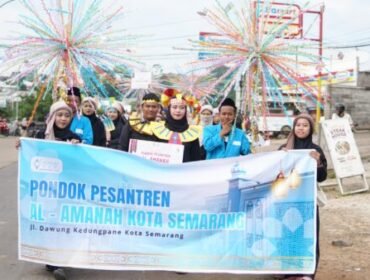 Santri Ponpes Al-Amanah Ikut Meriahkan Pawai Sambut Bulan Ramadhan 1446 Hijriah