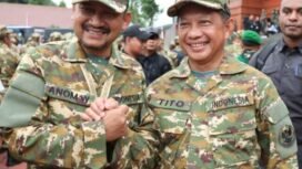 Bupati Pemalang Anom Widiyantoro dan Mendagri Tito Karnavian