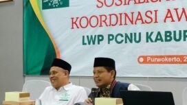 Senator DPD RI Abdul Kholik pada saat Sosialisasi Empat Pilar MPR RI dan Rapat Koordinasi Awal Tahun 2025 bersama Lembaga Wakaf Profuktif (LWP) PCNU Kabupaten Banyumas di Gedung KBIH NU Arofat Purwokerto, pada Minggu (23/2) lalu.
