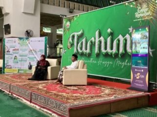 Ketua Umum Asosiasi Dosen Falak Indonesia Prof Dr H Ahmad Izzuddin MAg dalam Talkshow Ramadan di MAJT