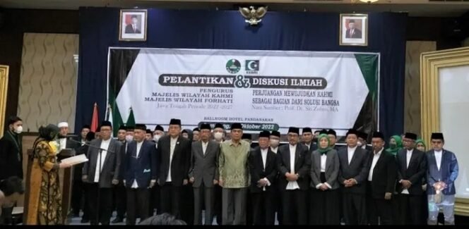 
					Resmi Dilantik, Ini Susunan Lengkap Pengurus MW KAHMI Jateng Periode 2022-2027
