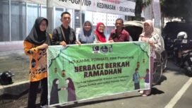 KAHMI, Forhati dan HMI Pemalang Berbagi Berkah Ramadan ke Tukang Becak hingga Pemulung