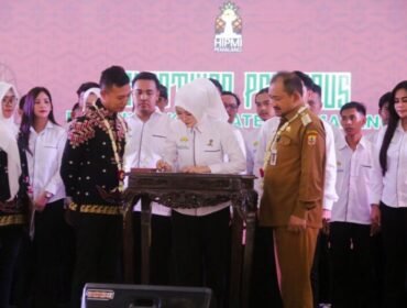 Pengurus Baru HIPMI Resmi Dilantik, Bupati Anom Harapkan Bisa Bawa Pergerakan Ekonomi untuk Pemalang