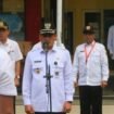 Bupati Pemalang Mansur Hidayat menggelar Apel akbar di Halaman Balai Desa Bojongnangka, Kecamatan Pemalang, Jawa Tengah, pada Rabu 15 Januari 2025.