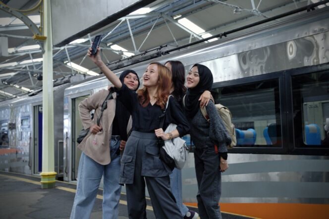 
					Lebih dari 2,2 Juta Transaksi, Access by KAI Jadi Solusi Praktis dan Andal Selama Mudik Lebaran 2025