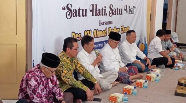 Halalbihalal PWI Jateng, KH Ahmad Hadlor Sebut Peran Luar Biasa Pewarta di Zaman Rasulullah