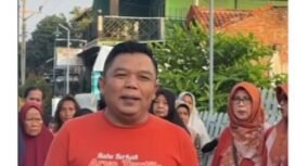 Rabu Berkah, H Aryo Berbagi Ratusan Nasi Bungkus untuk Masyarakat