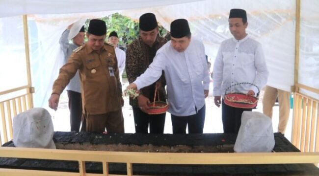 Kenang Pendahulu, Bupati dan Forkopimda Melalui Ziarah Makam Leluhur