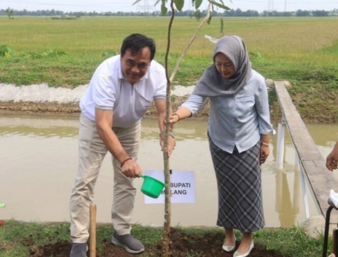 
					Plh Bupati Pemalang Ajak Warga Ikut Bangun Kesadaran untuk Lebih Bijak dalam Mengelola Sampah