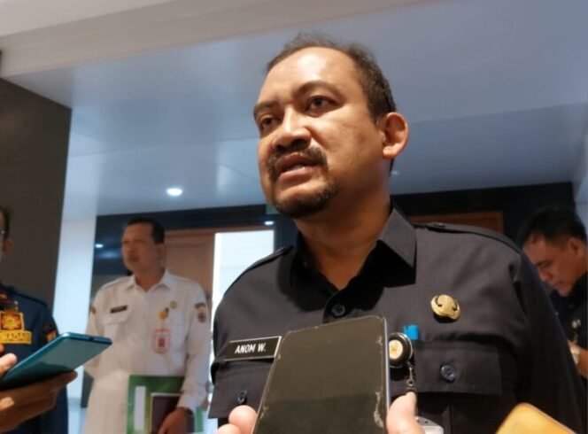 
					Bupati Pemalang, Anom Widiyantoro