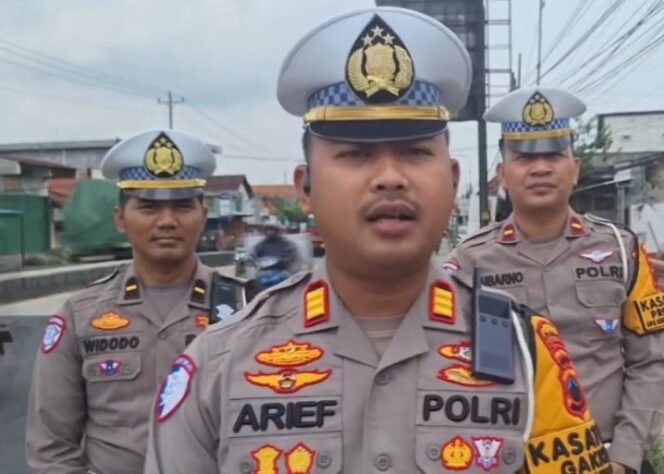 
					Kasat Lantas AKP Arief Wiranto, SIK, MH