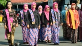 Peringati Hari Kartini, TP PKK Pemalang Gelar Parade Busana Kebaya