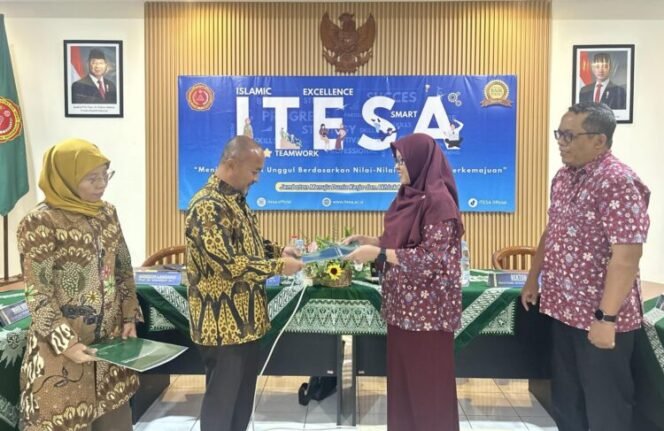 
					Luar Biasa! Prodi D3 Statistika dan Bisnis ITESA Muhammadiyah Semarang Resmi Raih Akreditasi Unggul