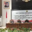 Pembacaan Pandangan Umum Fraksi PKS  terhadap Propemperda Kab. Pemalang 2025 oleh Sekretaris Fraksi PKS Daliwan, S.Pd