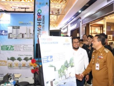 Gubernur Jateng Ahmad Luthfi saat membuka acara Jateng Omah Expo ke-3, di Mal Ciputra, Kota Semarang, pada Senin, 19 Mei 2025.