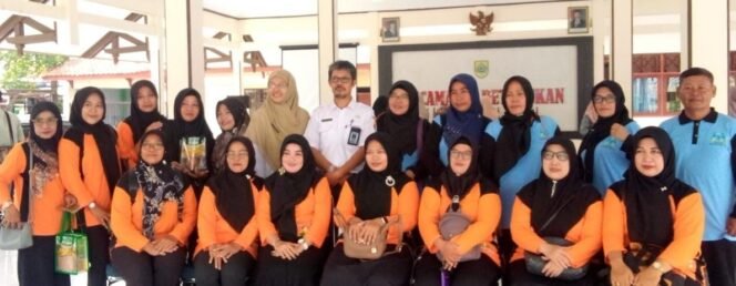 
					Dinsos KBPP Pemalang Ajak Peran Peremuan untuk Tingkatkan Partisipasi dalam Pengelolaan Lingkungan dan Pemberdayaan Ekonomi