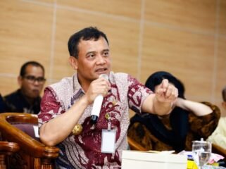 Gubernur Jawa Tengah Ahmad Luthfi melakukan rangkaian kegiatan di Kabupaten Brebes, pada Kamis 5 Juni 2025.