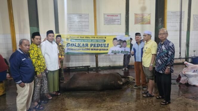 
					Dewan Pimpinan Daerah (DPD) Partai Golkar Jawa Tengah (Jateng) menyelenggarakan kegiatan kurban pada Hari Raya Idul Adha 2025.