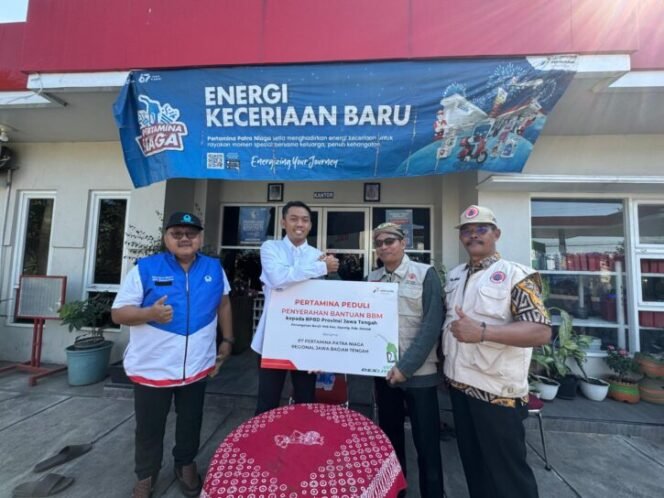 
					Pertamina dan Hiswana Dukung Operasional BBM ke BPBD dalam Pengoperasian Pompa Penyedot Air untuk Atasi Banjir Rob Sayung Demak