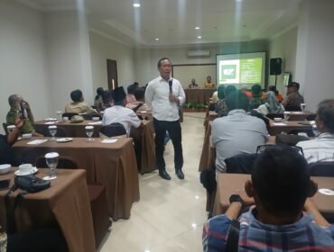 Ketua LBH Petir Semarang, Zainal Abidin Petir
