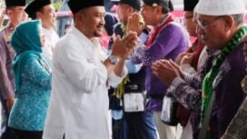 Jemaah Haji Pemalang Disambut Bupati Anom di Pendopo