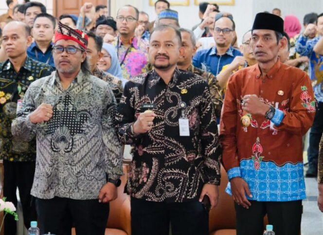 
					Bupati Anom Ingin Tingkatkan Inklusi Keuangan Untuk Masyarakat