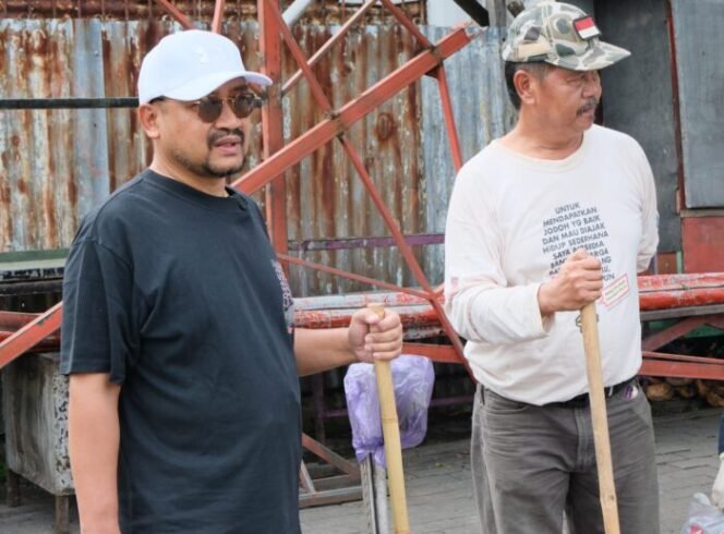 
					Pemerintah Kabupaten Pemalang melakukan kegiatan bersih-bersih 