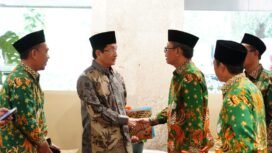 Menteri Agama (Menag) RI Nasaruddin Umar menerima kunjungan Ketua Umum Forum Komunikasi Diniyah Takmiliyah (FKDT) Lukman Hakim dan jajaran pengurus di Masjid Istiqlal, Jakarta, pada Senin (30/6/2025).