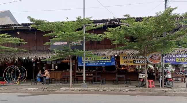 Salah Satu Tempat Makan Hits di Pemalang