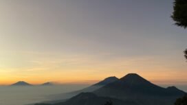 View Gunung Prau Jawa Tengah