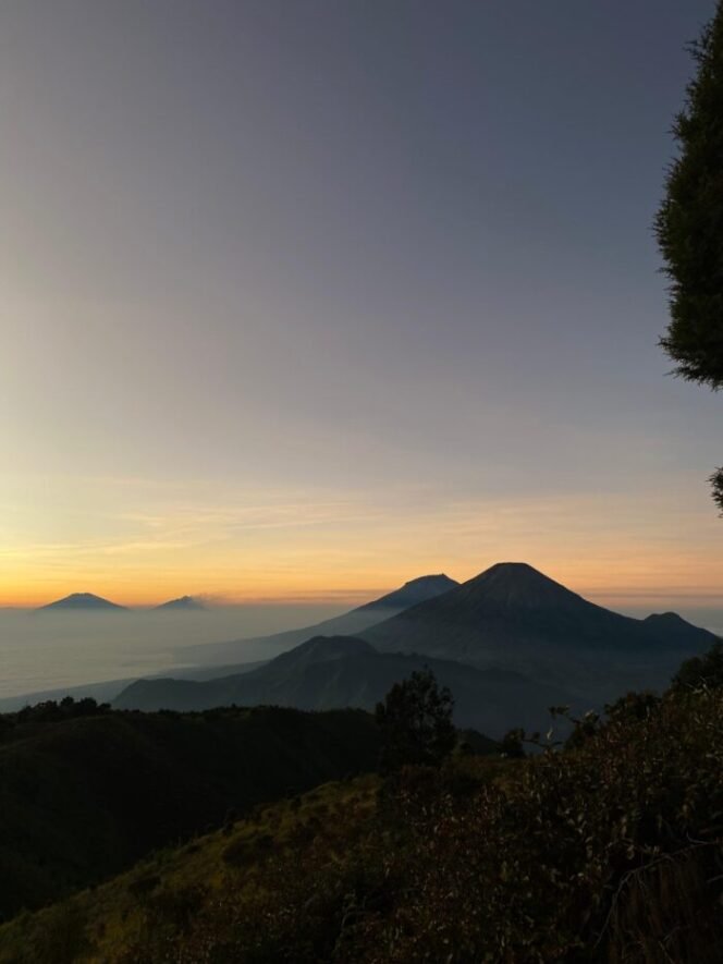 
					View Gunung Prau Jawa Tengah