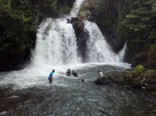 View Curug Maratangga (Ig:@curugmaratangga)
