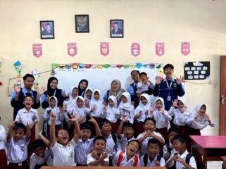 Tanamkan Rasa Kebersamaan, KKN UIN Walisongo Posko 74 Sosialisasikan Anti Bullying di SD Negeri Butuh 01