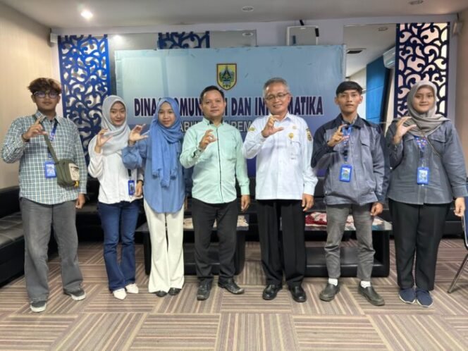 
					Mahasiswa UIN GUSDUR Silahturahmi Ke Diiskominfo