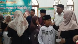Paguyuban Pedagang Pasar Petarukan menggelar kegiatan santunan bagi anak-anak yatim dan piatu, bertempat , lingkungan pasar tersebut.