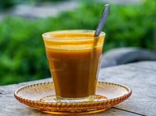 Minuman Kunir Asem (Canva Pro)