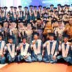 Foto bersama - Bupati dan Wabup Pemalang dengan Mahasiswa INSIP yang Diwisuda, pada Sabtu 30 Agustus 2025