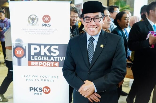 
					Anggota DPR RI Fraksi PKS, Muh. Haris