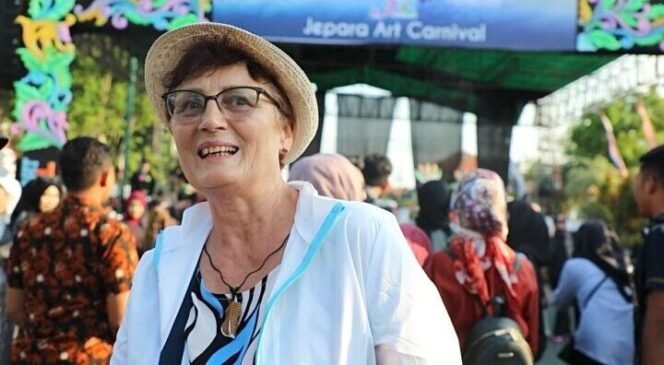 
					Kepincut Jepara Art Carnival Hari Jadi ke-80 Provinsi Jateng, Wisatawan Jerman: Sangat Bagus, Menarik dan Keren