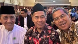 Rektor ITB Adias Pemalang Beri Ucapan Selamat kepada Mahasiswa INSIP yang Diwisuda