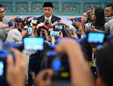 Menteri Sekretaris Negara (Mensesneg) saat memberikan keterangan pers