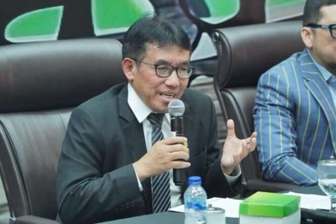 
					Anggota Komisi IX DPR RI Fraksi PKS, Muh. Haris