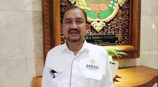 Bupati Pemalang Anom Widiyantoro