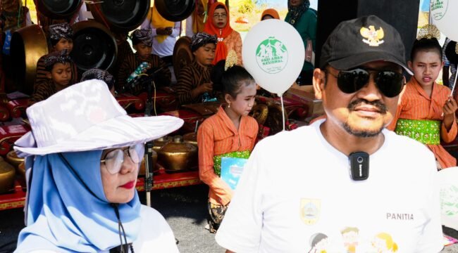Peringati Hari Anak Nasional, Bupati Anom Ajak Orang Tua Jadikan Putra-Putrinya Mandiri